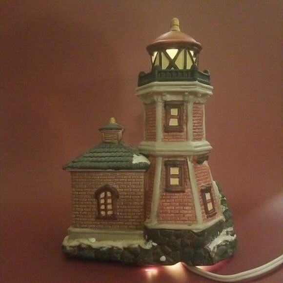 VICTORIA FALLS SERIES 5 PORCELAIN LIGHTED HOUSE CHRISTMAS VILLAGE MINIATURES - Picture 4 of 16